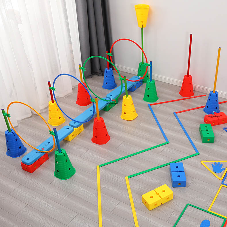 Children's sensory integration training Vientiane combination toy set 11