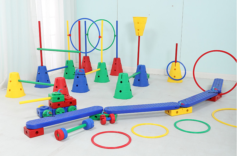 Children's sensory integration training Vientiane combination toy set 17