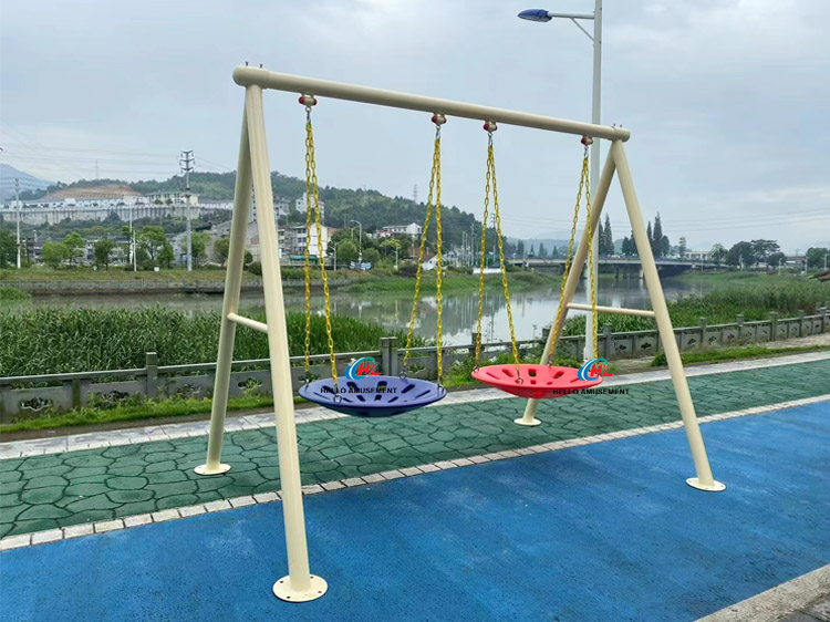 Children hanging plastic disc sensory swing 32