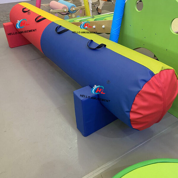 Children's soft inflatable knight column 6