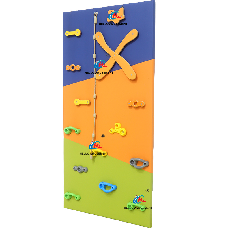 Soft package climbing wall style B 120X240 cm